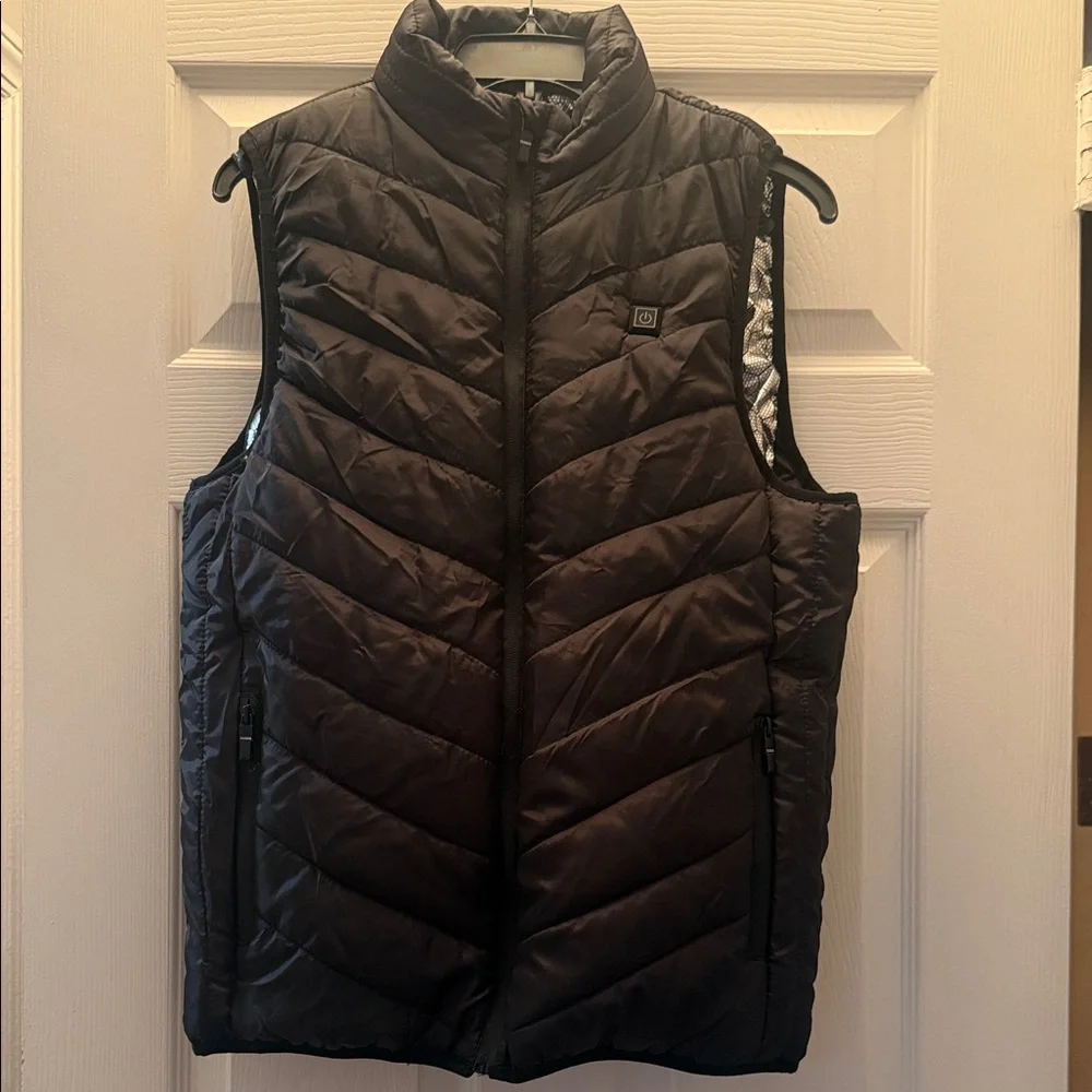 Men's battery operated heated Black Quilted Vest